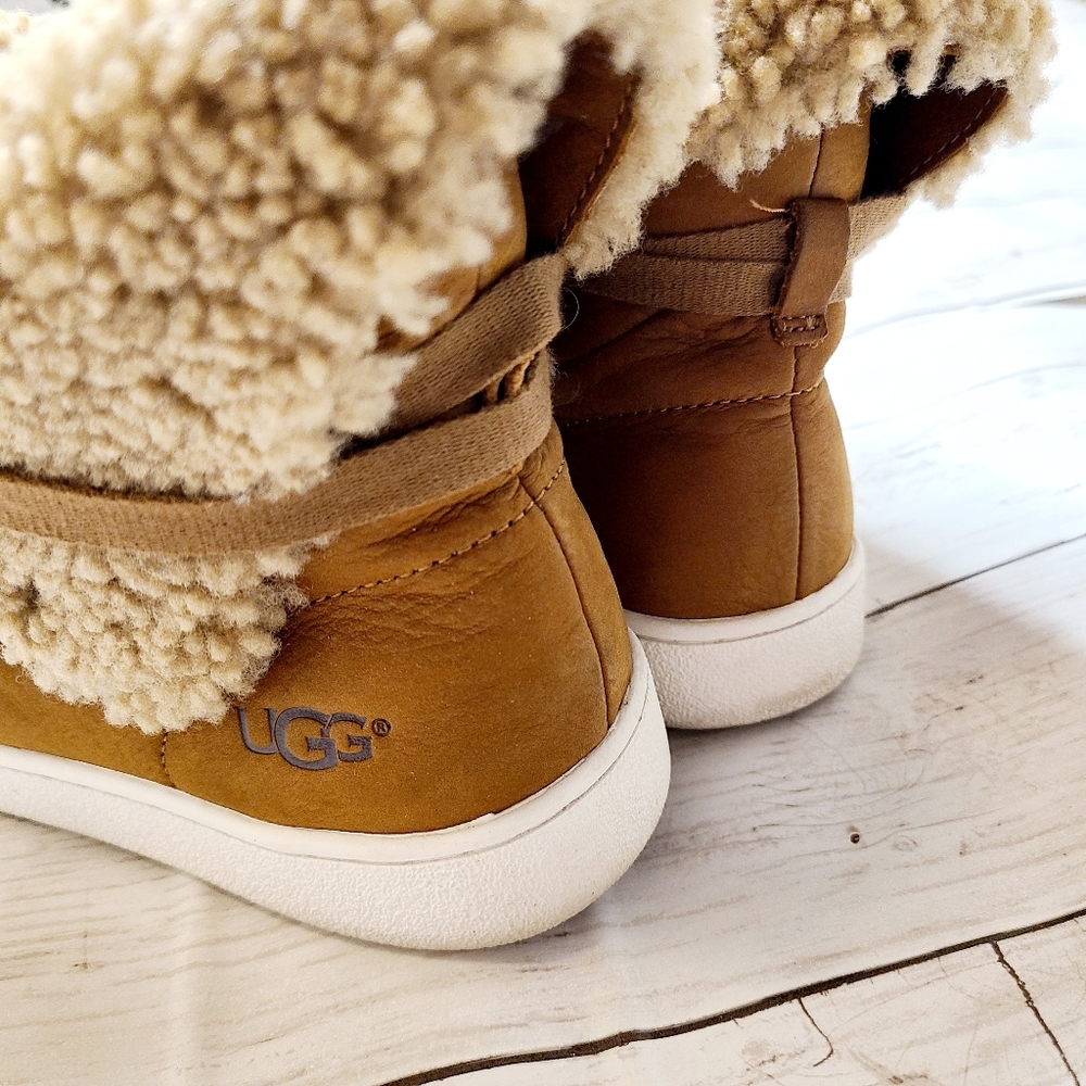 Ugg Bootie Sneaker - Picture 5 of 8